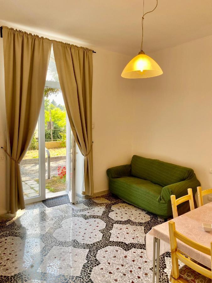 Villa Lucia Home Holiday Carrodano Inferiore Екстериор снимка